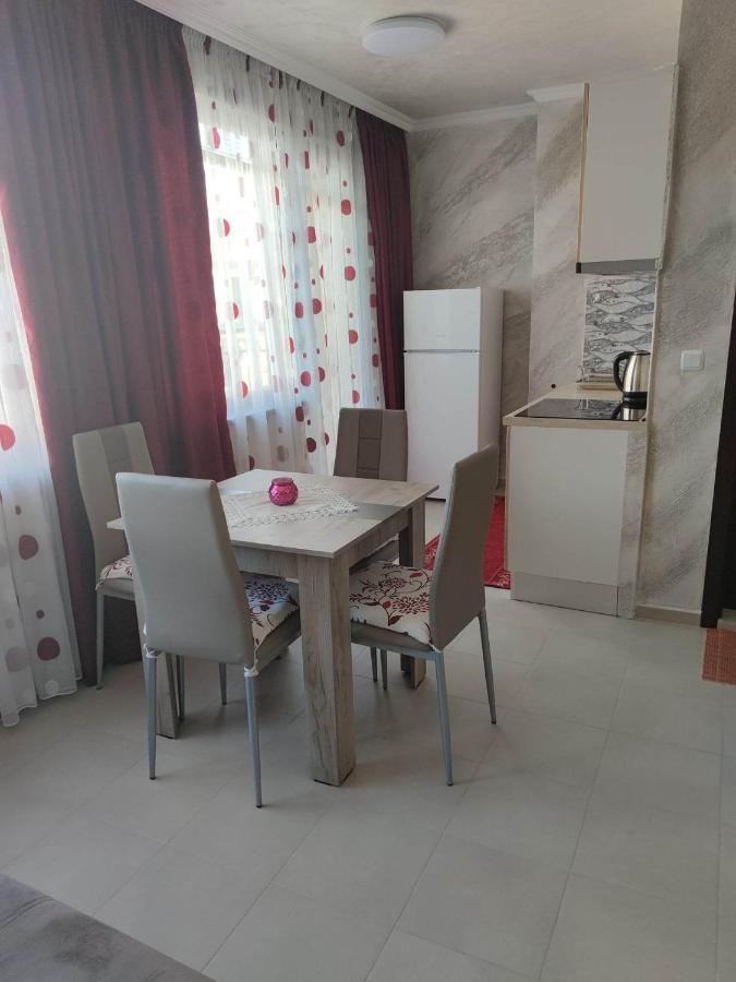 Apartament Piero ポモリエ エクステリア 写真